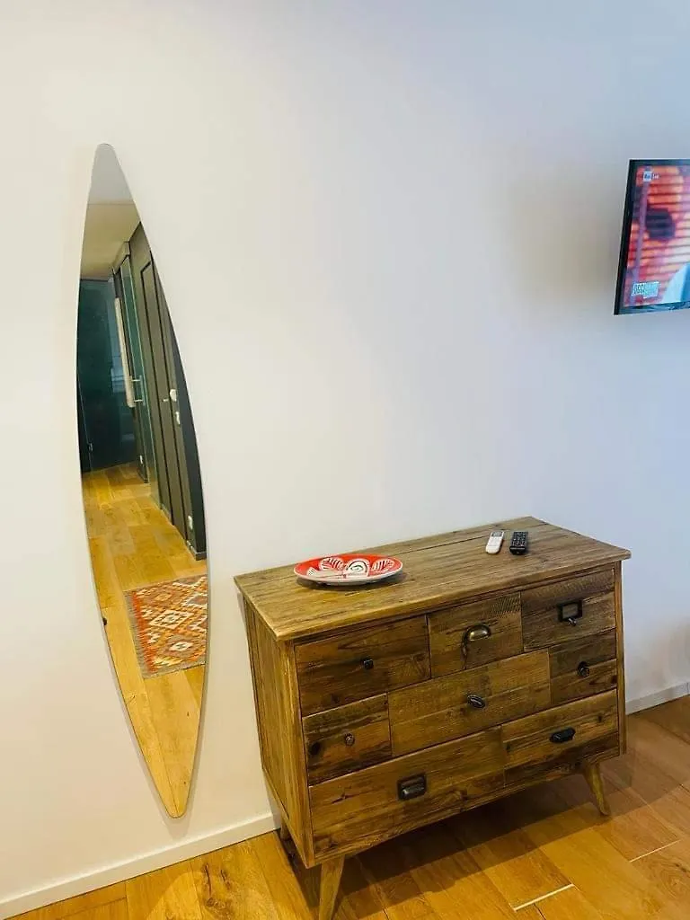 Alessi Design Suite Tra Centro E Mare Palermo