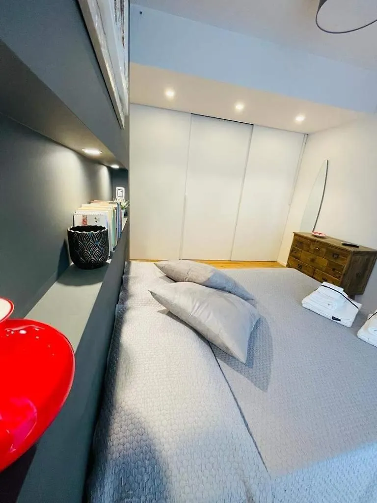 Apartment Alessi Design Suite Tra Centro E Mare Palermo